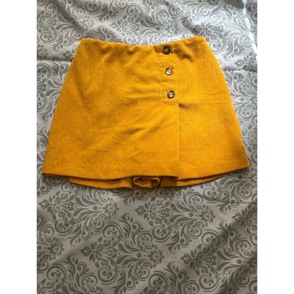 2 hip Mustard Cord Skort Sz 12 EUC – Skirt + Shorts - Picture 3 of 6